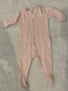Bonpoint Baby Footed Pajama Sleeper Pale Pink Cotton Snap Front Size 1M